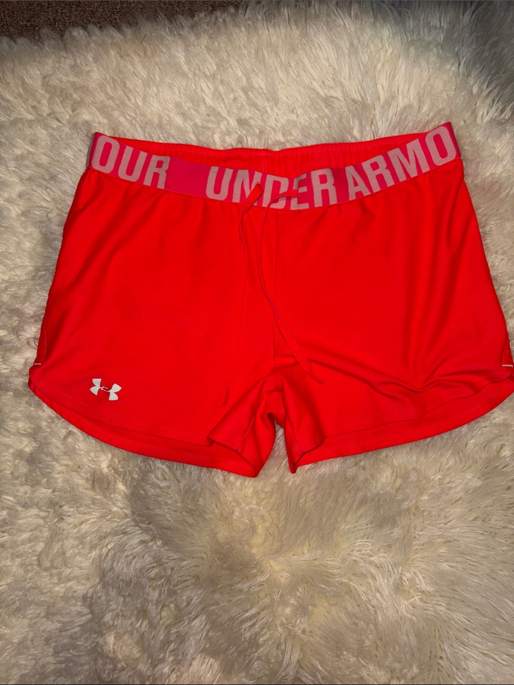 Under Armour Women’s pink Performance Shorts